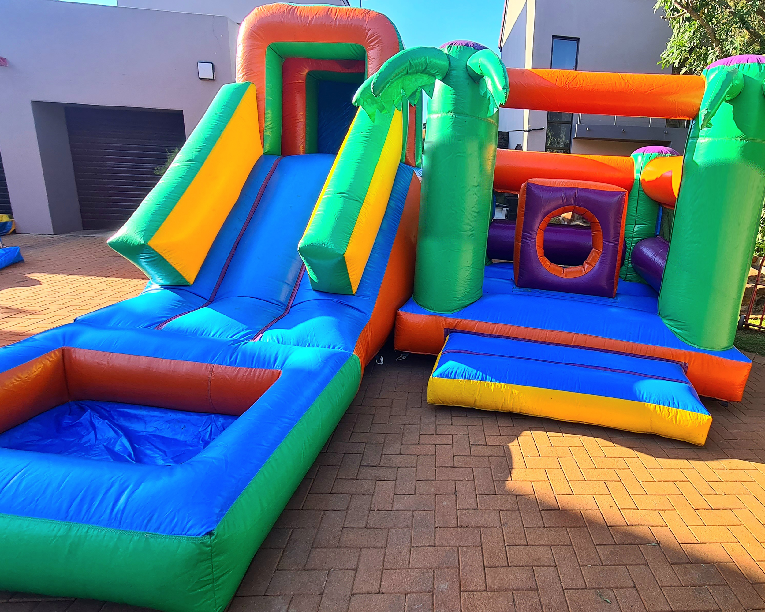 C11 - Jungle gym