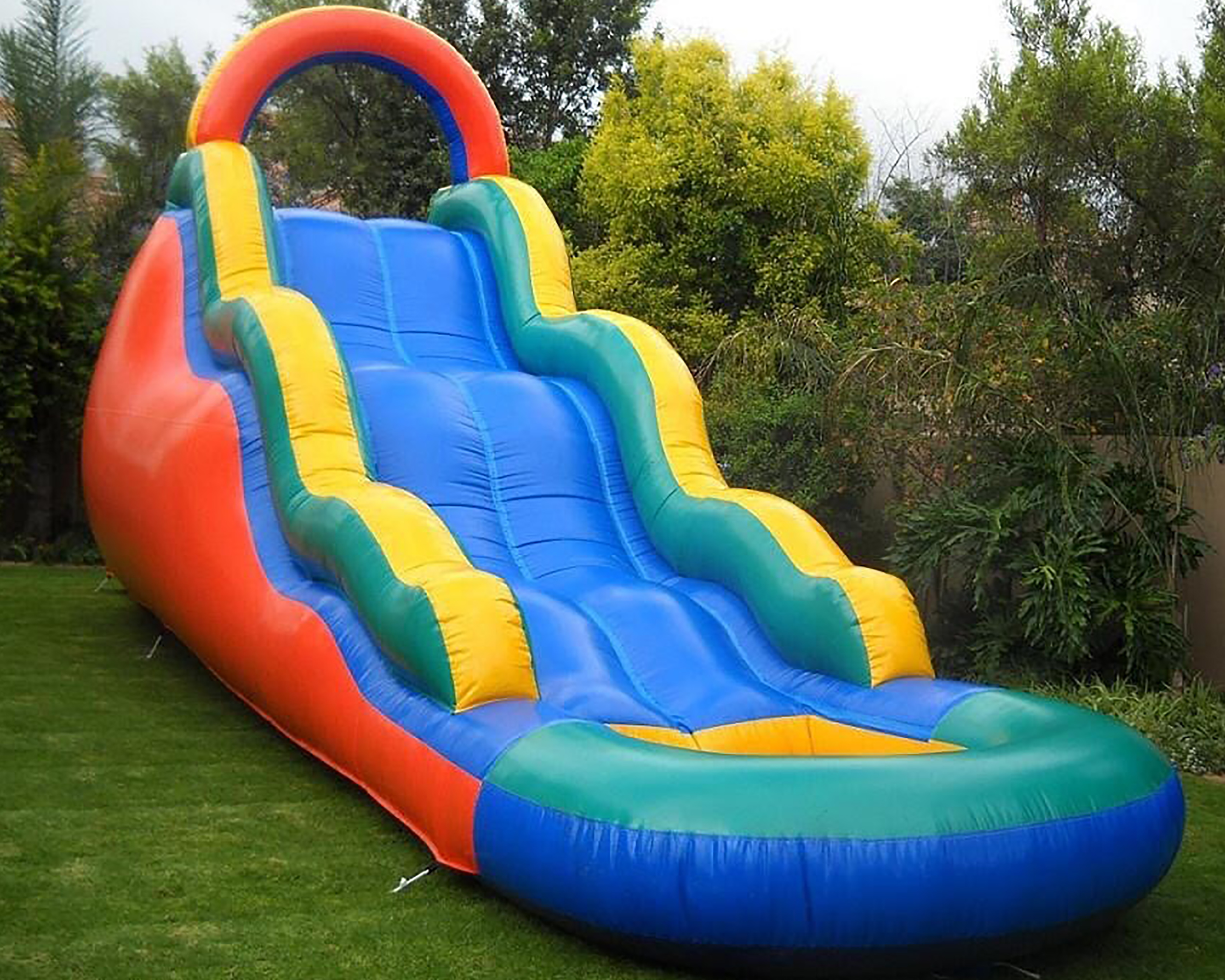 E4 - Wave slide