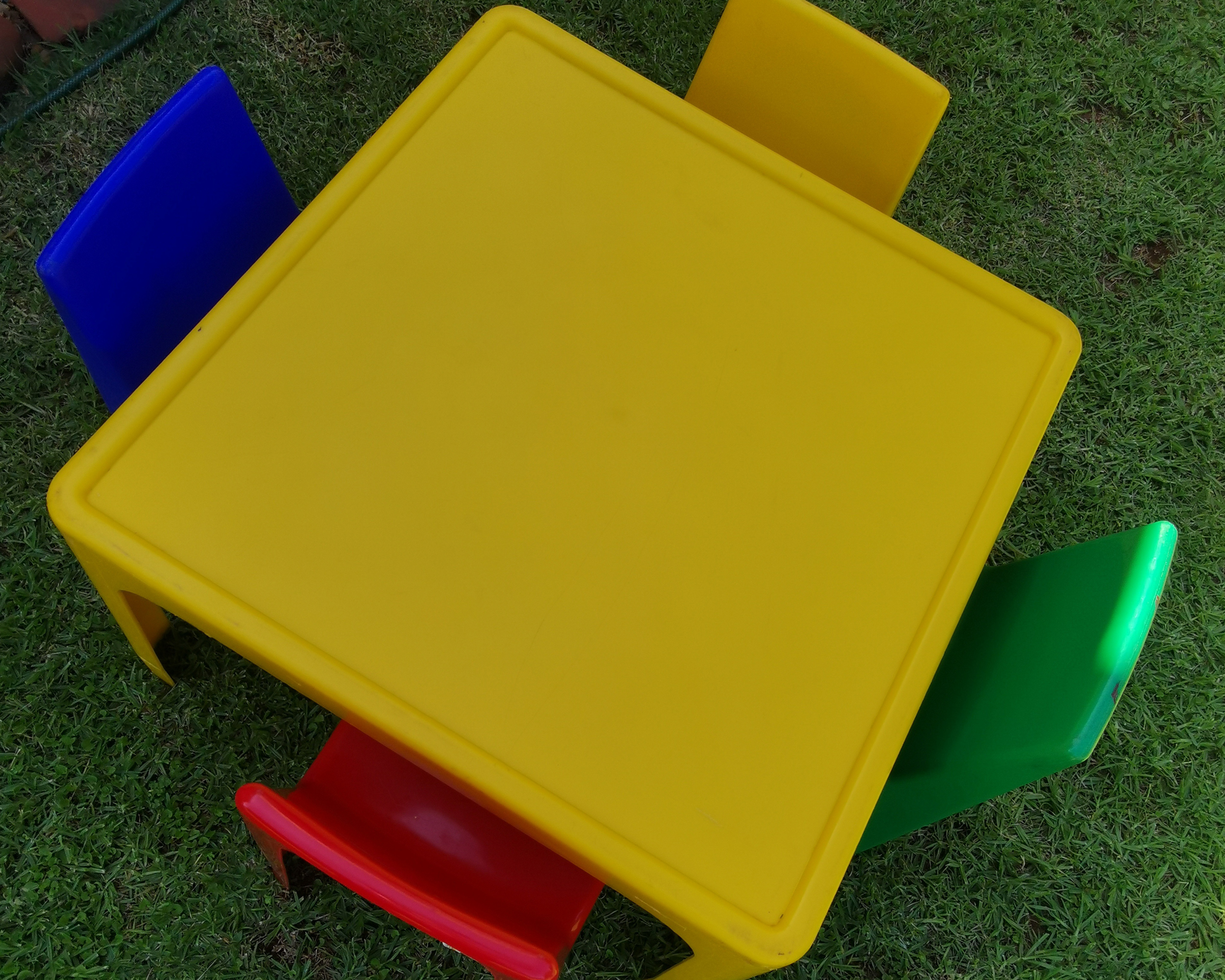 Tables & chairs
